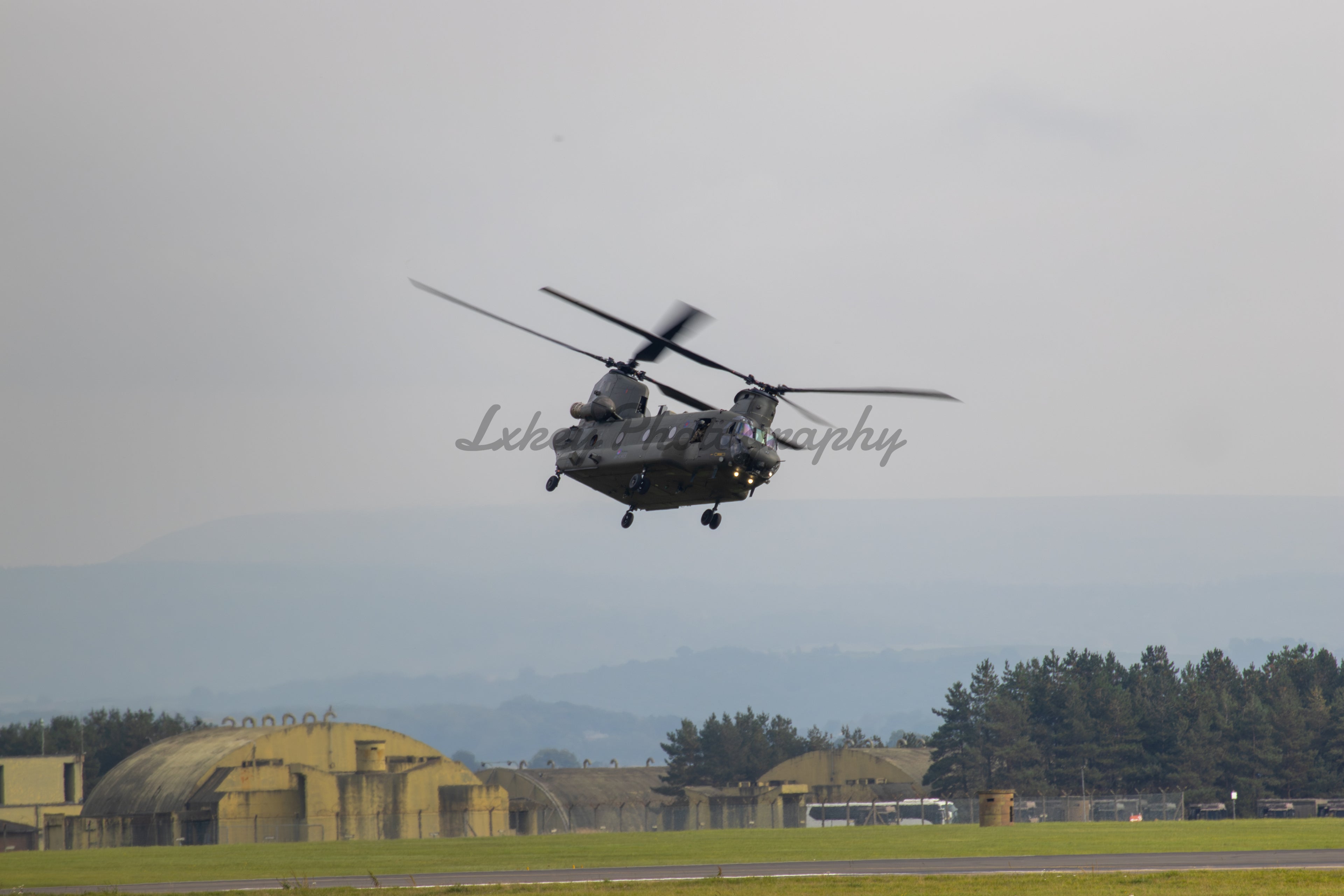 RAF Chinook Helicopter A4 Framed Photo